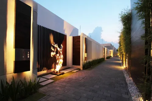eqUILIBRIA Seminyak Near Hotel Photos