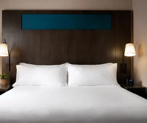 One King West Hotel and Residence Chambres Photos