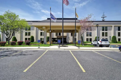 Comfort Inn & Suites Mt. Holly - Westampton Extérieur Photos