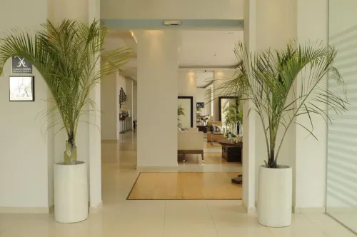 E-Hotel Larnaca Resort & Spa Общественные зоны Photos