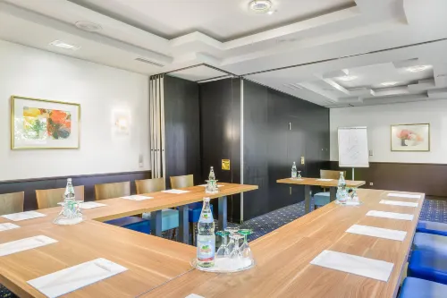 Hotel Rega Stuttgart Business Facilities Photos