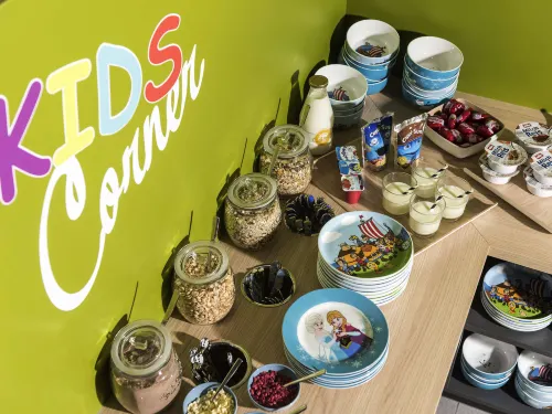 ibis Styles Stuttgart Vaihingen Mahlzeiten Photos