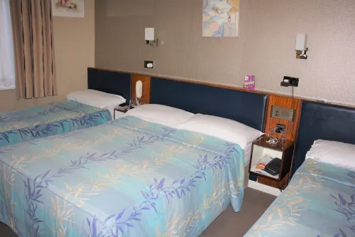 Mitre House Hotel Rooms Photos