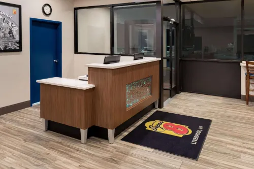 Super 8 by Wyndham Liverpool/Syracuse North Airport Public Areas Photos