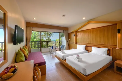 Patong Lodge Hotel Phuket Rooms Photos