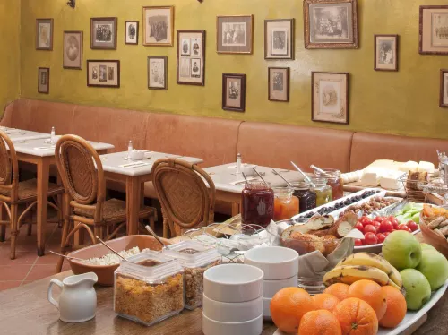 Hotel Ibrahim Pasha Ristorazione Photos