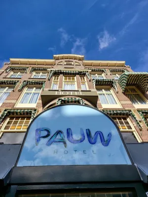 Hotel Pauw Exterior Photos