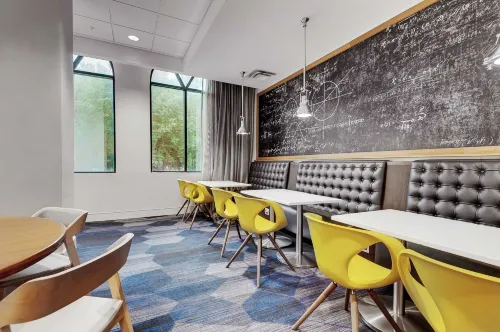Embassy Suites by Hilton Raleigh Crabtree Ristorazione Photos