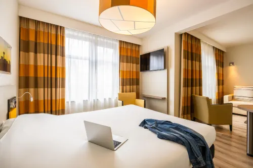 Ibis Styles Brussels Centre Stephanie Photos