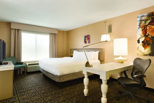 Hilton Garden Inn Niagara-on-The-Lake Rooms Photos