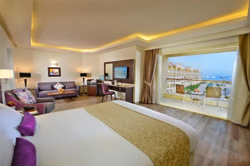 وايت بيتش الباتروس Photos