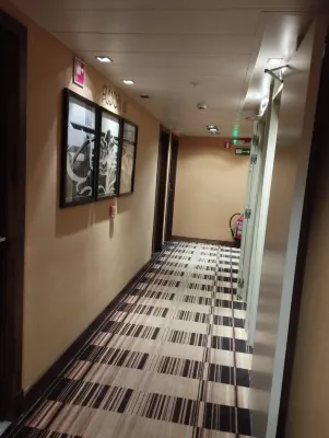 New Hotel Charlemagne Public Areas Photos