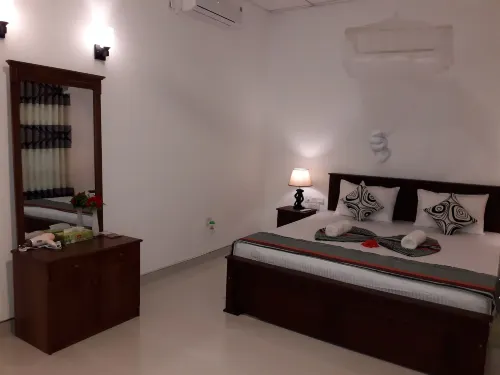 Sigiri Hibiscus Villa Rooms Photos