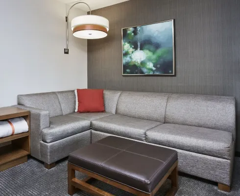 Hyatt Place Chicago River North Rooms Photos
