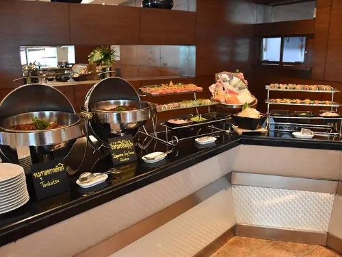 Grand Richmond Stylish Convention Hotel Ristorazione Photos