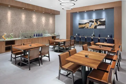DoubleTree by Hilton Hotel Newark Airport Ăn uống Photos