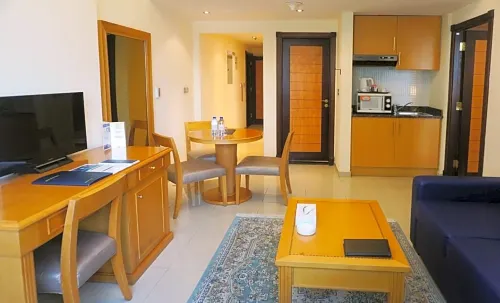Golden Tulip Sharjah Общественные зоны Photos