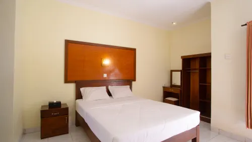 Teges Inn Kuta Photos