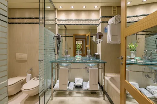 Las Arenas Balneario Resort Rooms Photos