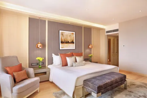 Taj Lands End Rooms Photos