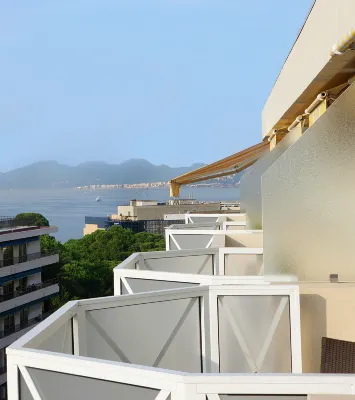 AC Hôtel Ambassadeur Antibes - Juan-les-Pins Chambres Photos