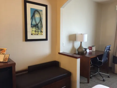 Comfort Suites Near Six Flags Magic Mountain Rooms Photos