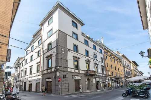 Hotel Machiavelli Palace Hotellin lähellä Photos