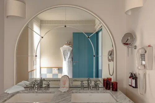 Regina Experimental Biarritz Rooms Photos