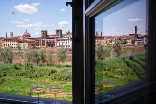 Serristori Palace Residence Near Hotel Photos