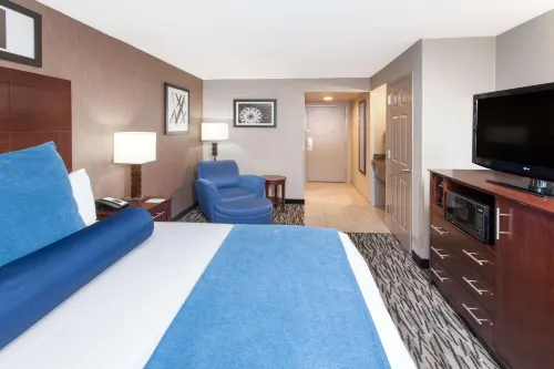 Wyndham Garden Elk Grove Village/O'Hare Rooms Photos