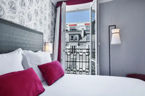 Maison Astor Paris, Curio Collection by Hilton Rooms Photos