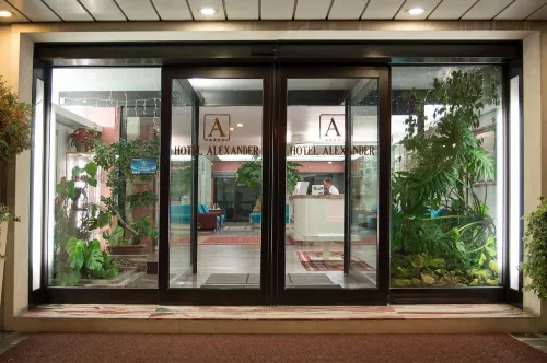 Hotel Alexander Featured Photos