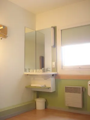 Hôtel Ibis Budget Paris Porte de Montmartre Chambres Photos