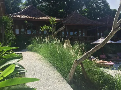 Paradesa Villa Extérieur Photos