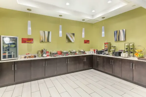 Best Western Plus New Englander Dining Photos