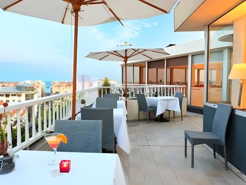 Hotel Gounod Fully Renovated Dining Photos