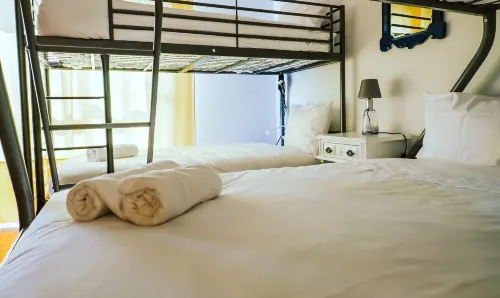 Help Yourself Hostels - Restelo Chambres Photos