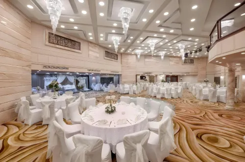 Eastern Al Montazah Hotel Restauration Photos