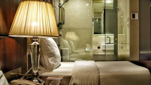 Belviu Hotel Bandung Photos
