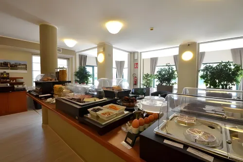 Green Class Hotel Candiolo Makanan Photos