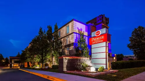 Best Western Premier Toronto Airport Carlingview Hotel Eksterior Photos