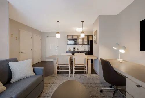 Sonesta Simply Suites Irvine East Foothill Camere Photos