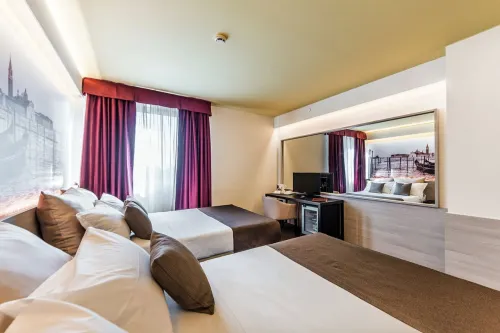 Antony Hotel Photos