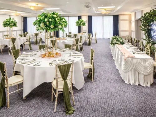 Mercure Nottingham Sherwood Hotel Dining Photos