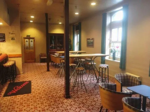 Leviathan Hotel Dining Photos
