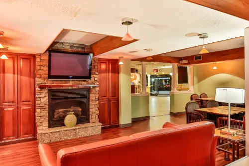 The View Inn & Suites Bethlehem / Allentown / Lehigh Airport Public Areas Photos