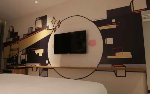 Creative RestArt Hotel by Damn I Love Indonesia الغرف Photos