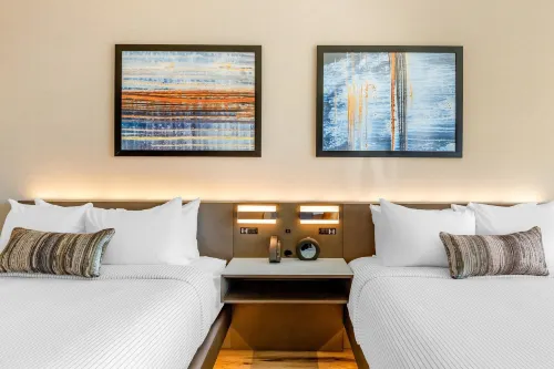 Cambria Hotel New Haven University Area Kamar Photos