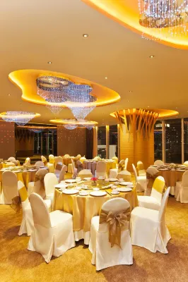Vela Dhi Glow Pratunam Business Facilities Photos