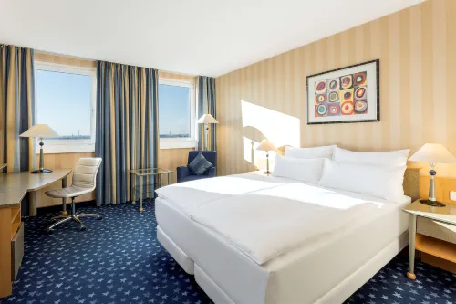 NH Danube City Rooms Photos